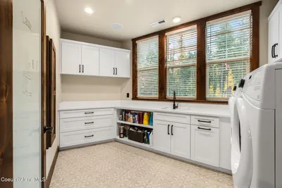 Property 26-10612 - Photo 43