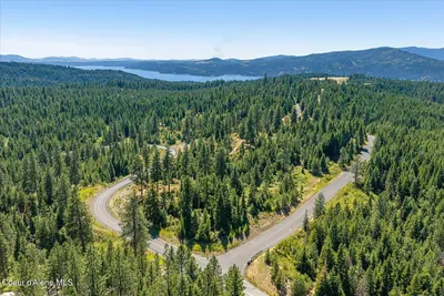 Property 26-8242 - Photo 26