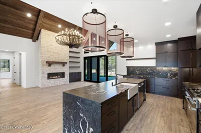 Property 26-8817 - Photo 25