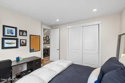 Property 26-7952 - Photo 19