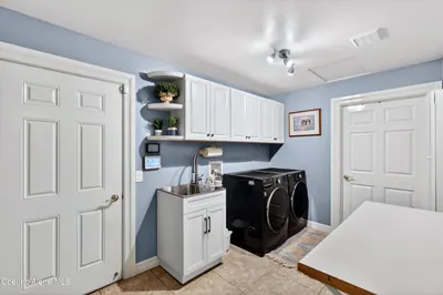 Property 26-8550 - Photo 17