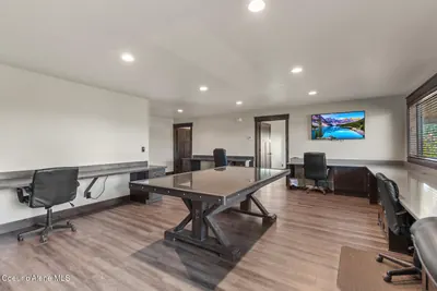 Property 26-8906 - Photo 10