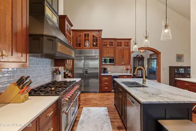 Property 26-8436 - Photo 11