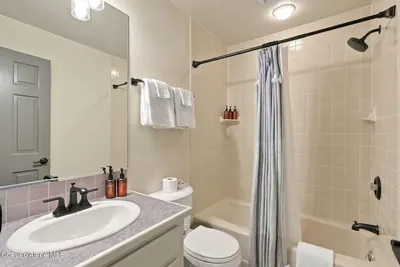 Property 26-9647 - Photo 50