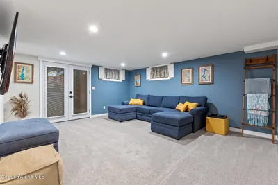 Property 26-10565 - Photo 18