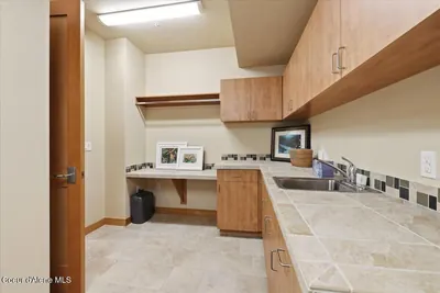 Property 26-7542 - Photo 34