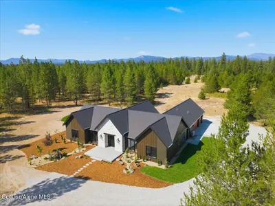 Property 26-8817 - Photo 1