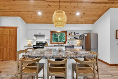 Property 26-6782 - Photo 6