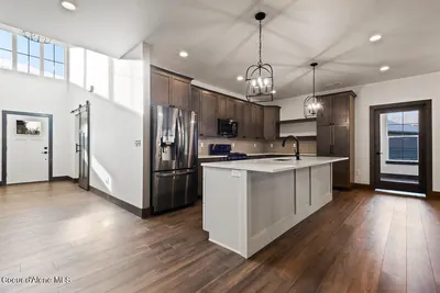 Property 26-6742 - Photo 10