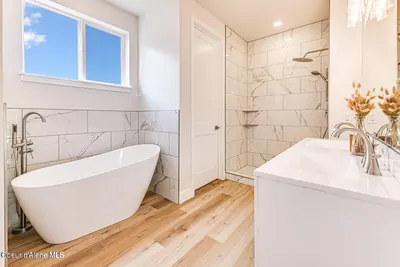 Property 26-10603 - Photo 11