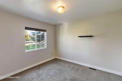 Property 26-10125 - Photo 11