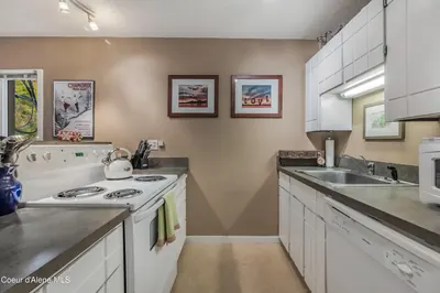 Property 26-9925 - Photo 4