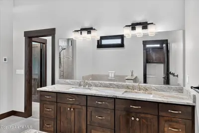 Property 26-8183 - Photo 67