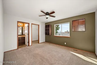 Property 26-10232 - Photo 10