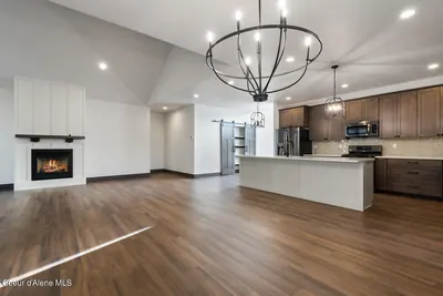 Property 26-6742 - Photo 5