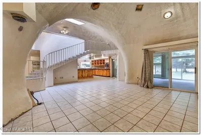 Property 26-9049 - Photo 16