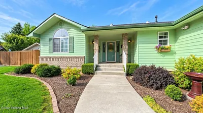 Property 26-9768 - Photo 1