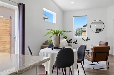 Property 26-8633 - Photo 25