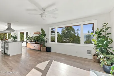 Property 26-9466 - Photo 15