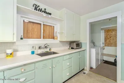 Property 26-10240 - Photo 6