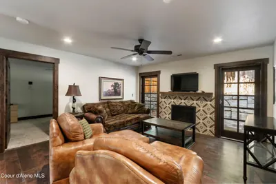 Property 26-3889 - Photo 61