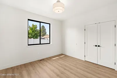Property 26-8935 - Photo 27