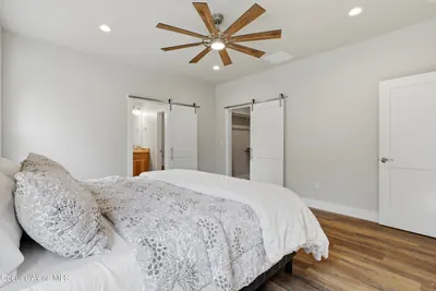 Property 26-7606 - Photo 24