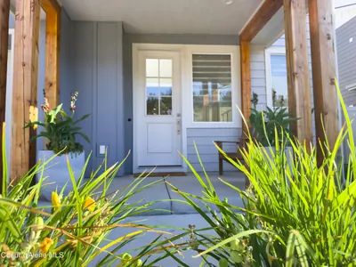 Property 26-8965 - Photo 2
