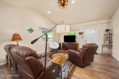 Property 26-8256 - Photo 5