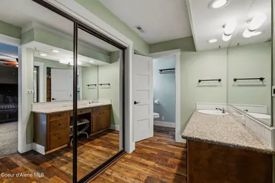 Property 26-8449 - Photo 25