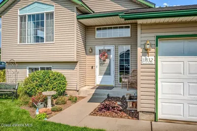 Property 26-8498 - Photo 2
