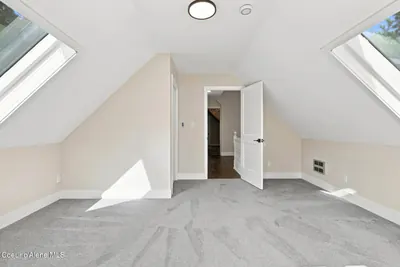 Property 26-8640 - Photo 19