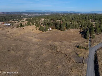 Property 26-10397 - Photo 2