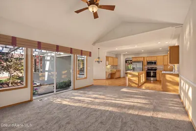 Property 26-10474 - Photo 13