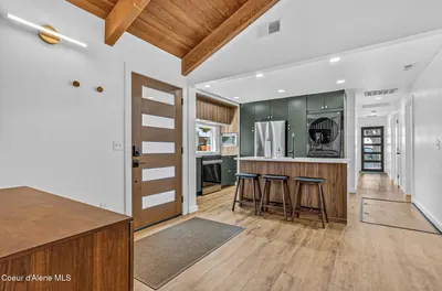 Property 26-10018 - Photo 15