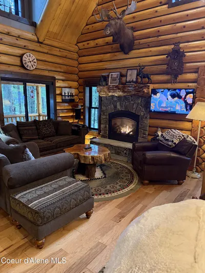 Property 26-8276 - Photo 5