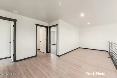 Property 26-10050 - Photo 23