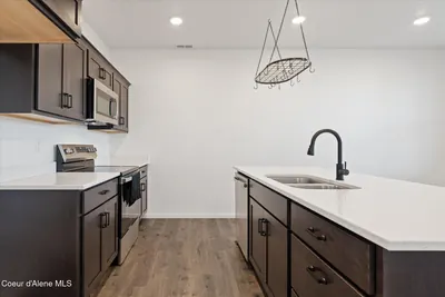 Property 26-10322 - Photo 6