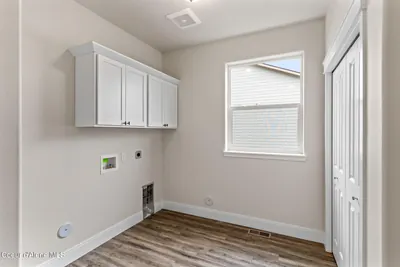 Property 26-1111 - Photo 4
