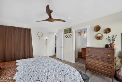 Property 26-9879 - Photo 16