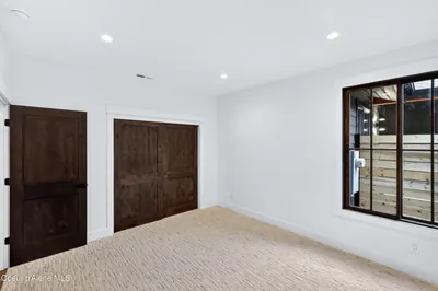 Property 26-6898 - Photo 19