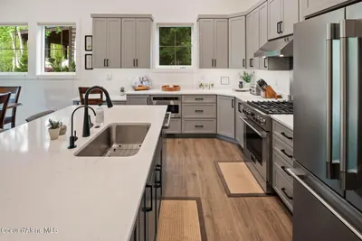 Property 26-4428 - Photo 11
