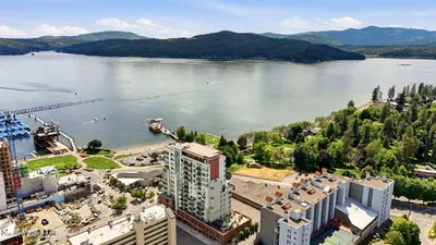 Property 26-10425 - Photo 2