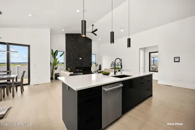 Property 26-9220 - Photo 12