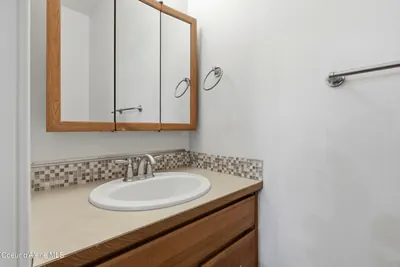 Property 26-10225 - Photo 13