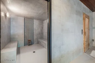 Property 26-9874 - Photo 46