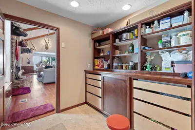 Property 26-9326 - Photo 26