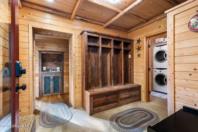 Property 26-9505 - Photo 5
