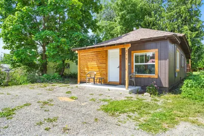 Property 26-10289 - Photo 2
