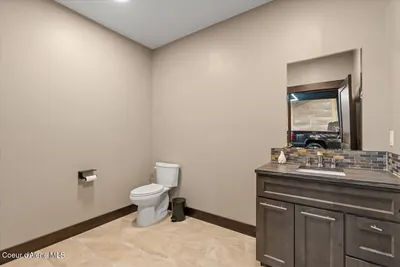 Property 26-9602 - Photo 59